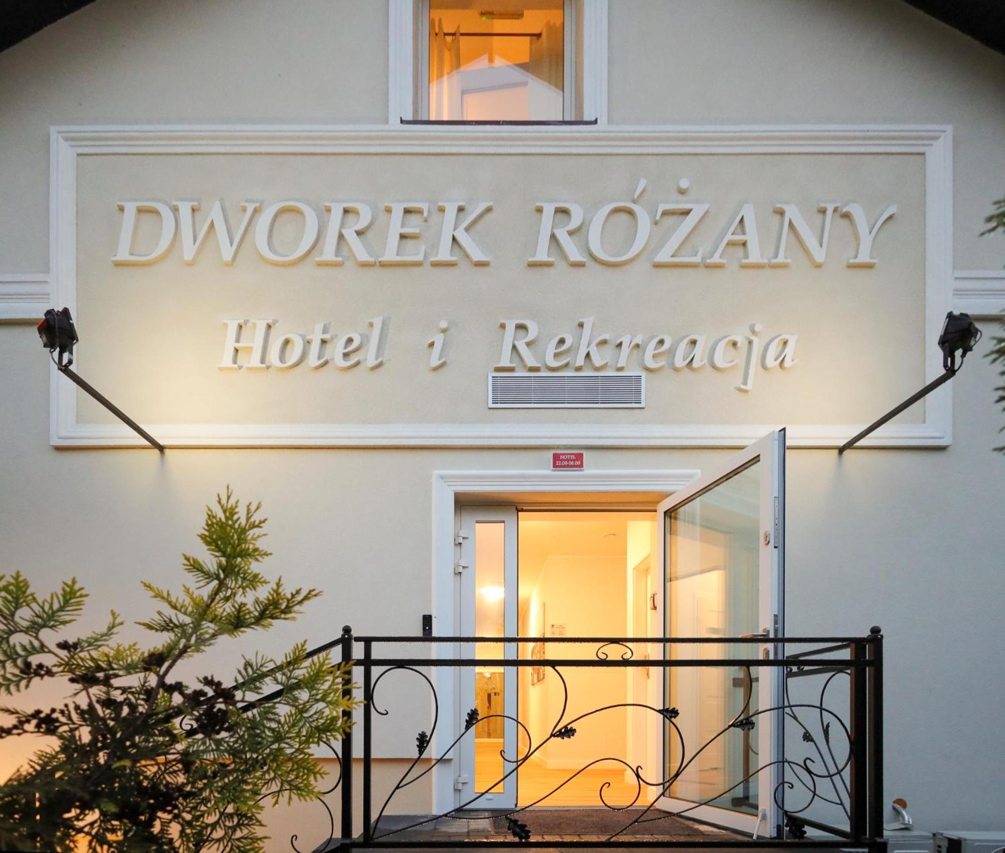 Dworek Rozany Hotel & Restauracja Namysłów Exterior foto